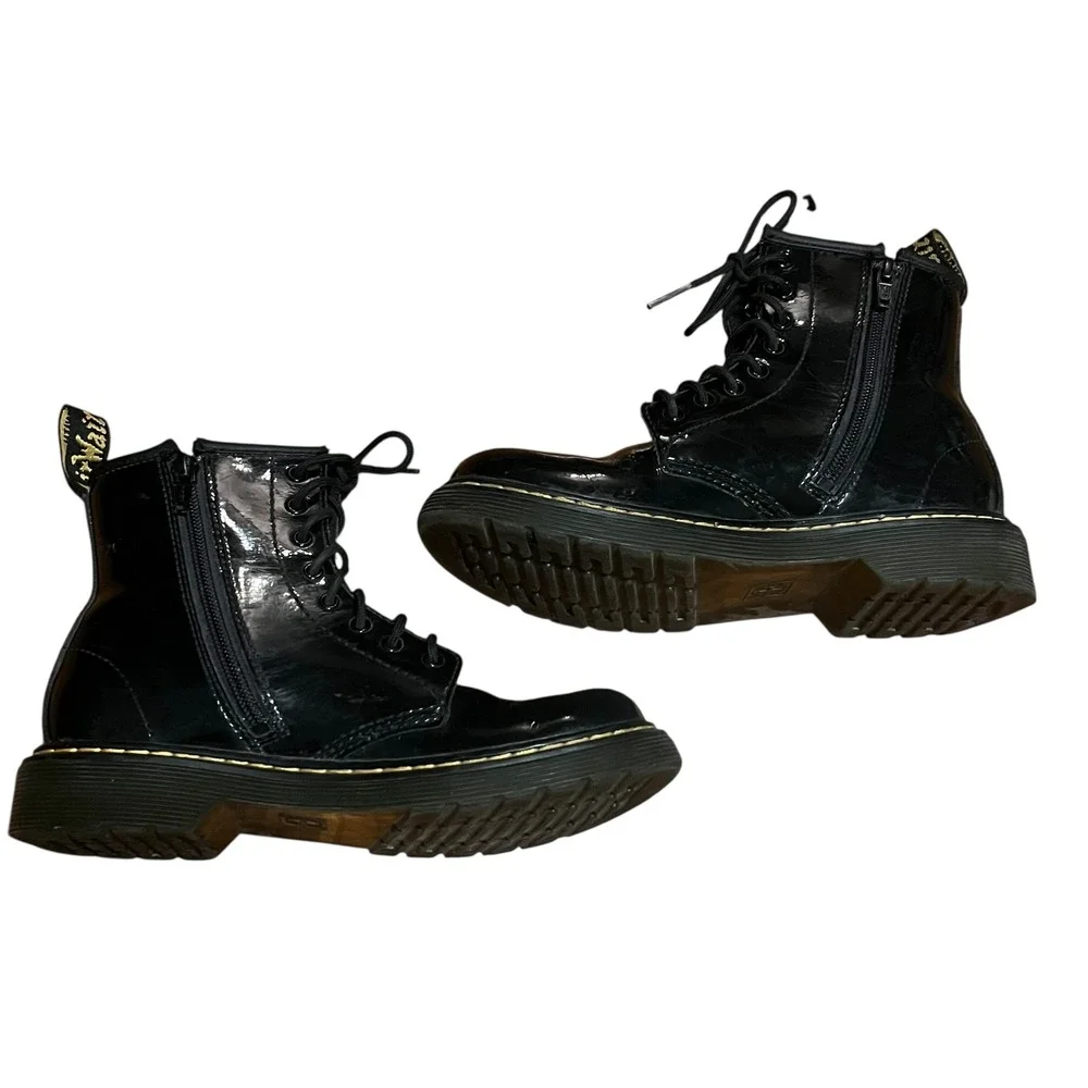 Dr. Martens Delaney Kids Black Patent Leather Lace Up Side Zip‎ Boots size 3